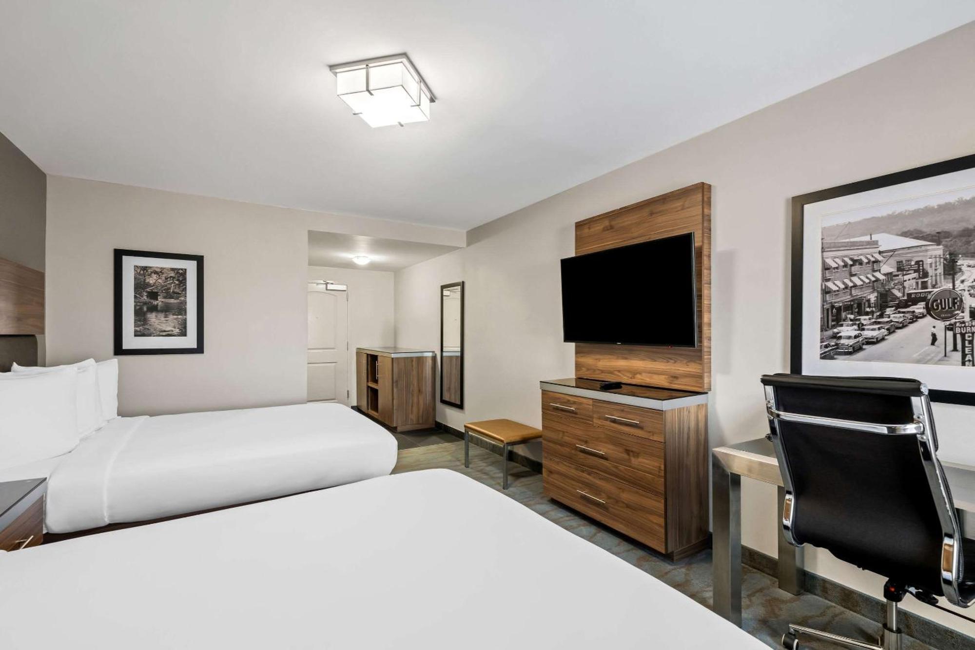 The Penn Stroud, Stroudsburg - Poconos, Ascend Hotel Collection Eksteriør bilde