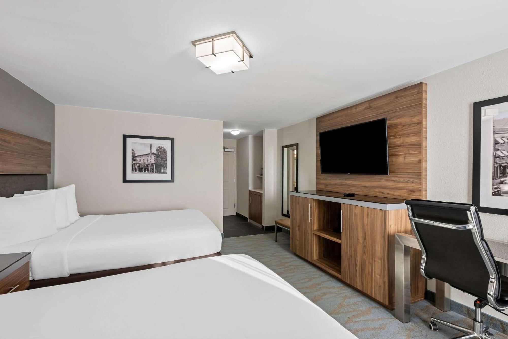 The Penn Stroud, Stroudsburg - Poconos, Ascend Hotel Collection Eksteriør bilde